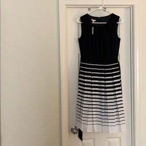 NWT Talbots black and white dress size 4